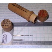 "Boye" Needles with Wood Container #20 1/2